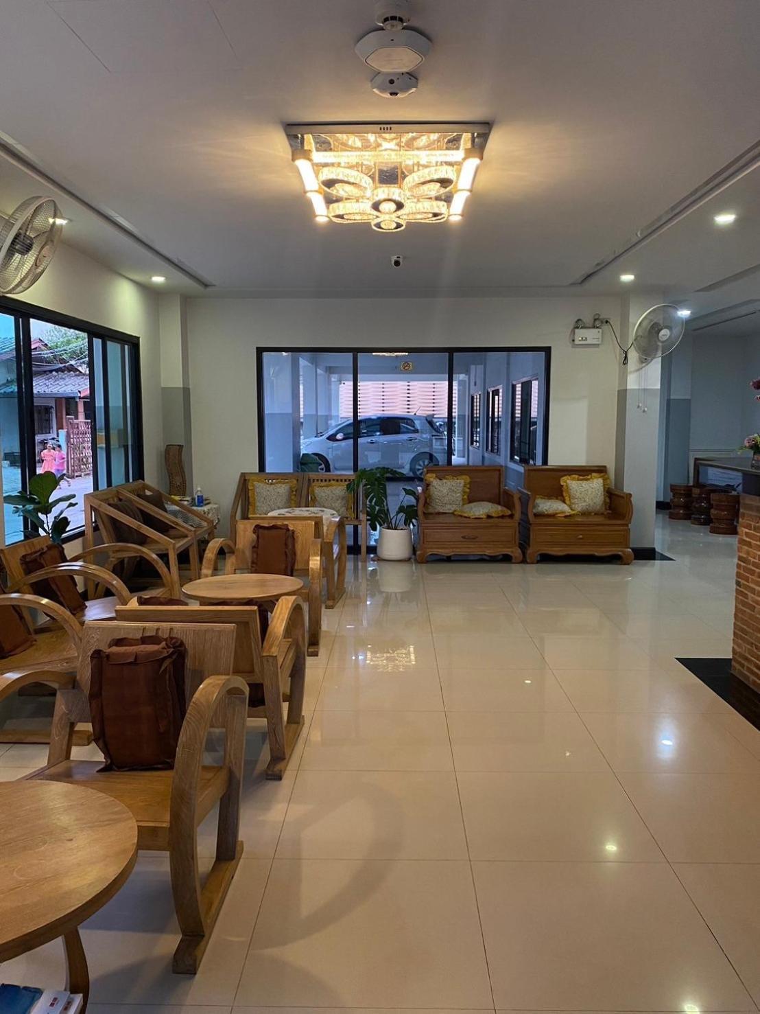 Chorlada Lanna Hotel Чіангмай Екстер'єр фото