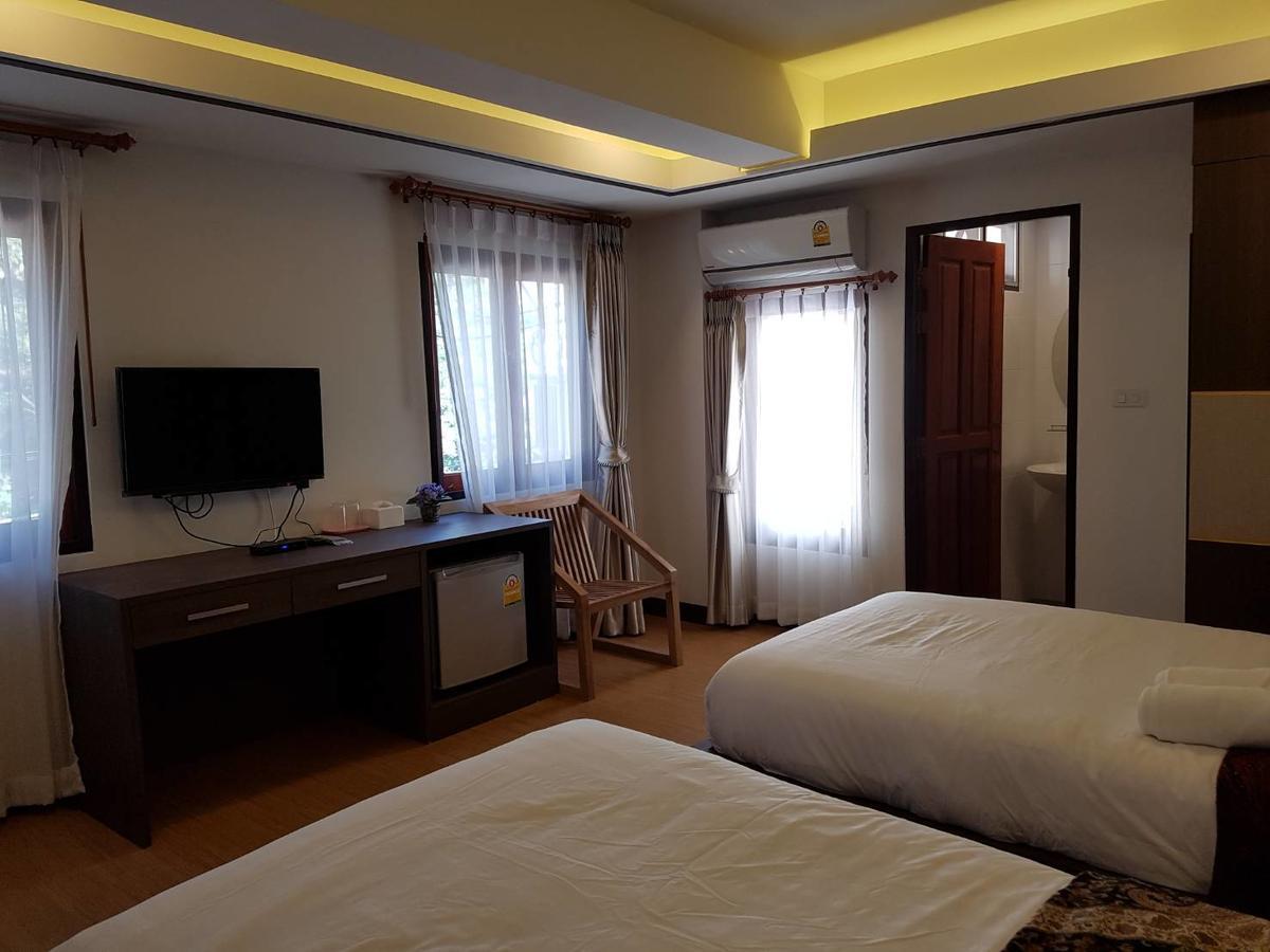 Chorlada Lanna Hotel Чіангмай Екстер'єр фото